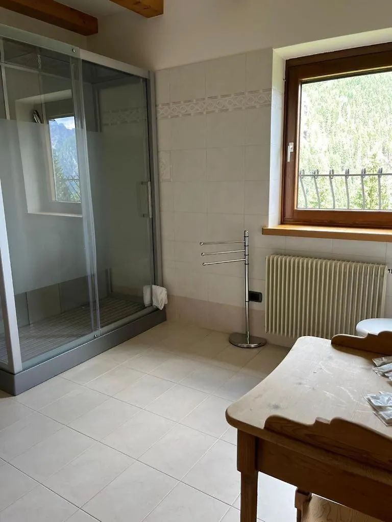 Lägenhet Appartamento Candido-Dolomiti Candide
